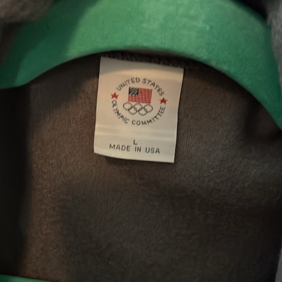 Jacket - Picture 2 of 4